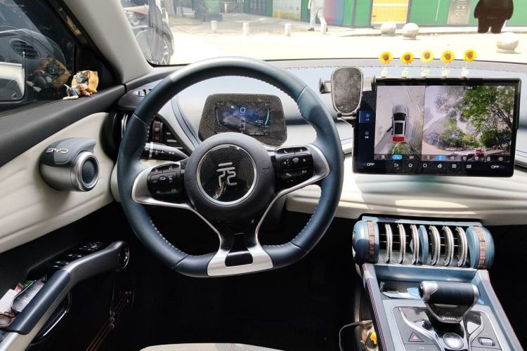 Used BYD Yuan PLUS 2022 510 km Flagship Version Steering Wheel