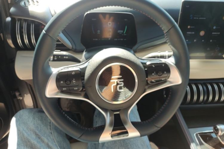Used BYD Yuan PLUS 2022 430 km Luxury Version Steering Wheel
