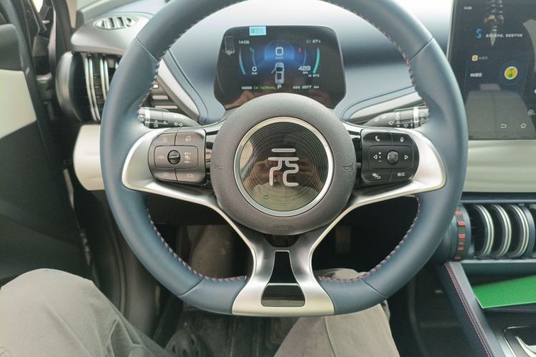 Used BYD Yuan PLUS 2022 510 km Flagship Version Steering Wheel