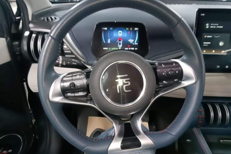 Used BYD Yuan PLUS 2022 430 km Luxury Version Steering Wheel