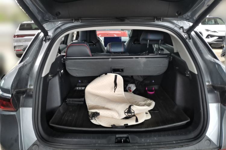 Used BYD Yuan PLUS 2022 510KM Flagship PLUS Trunk