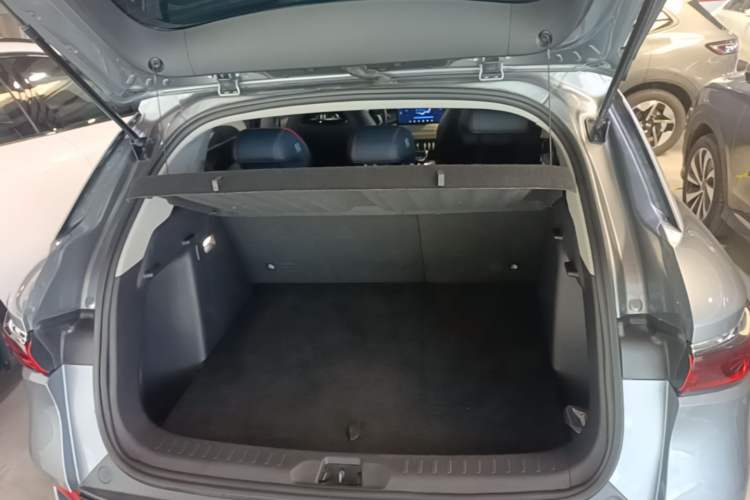 Used BYD Yuan PLUS 2022 510 km Flagship Version Trunk