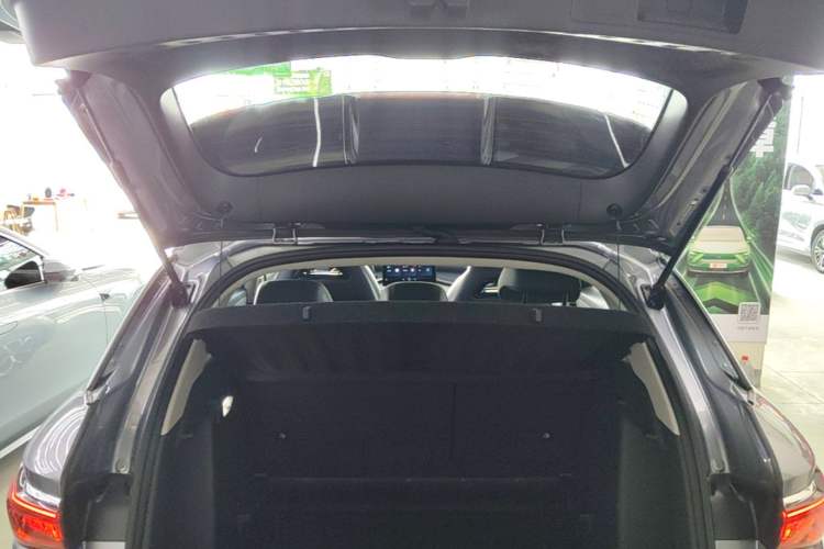 Used BYD Yuan PLUS 2022 430 km Luxury Version Trunk