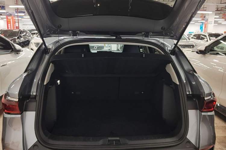 Used BYD Yuan PLUS 2022 430 km Luxury Version Trunk