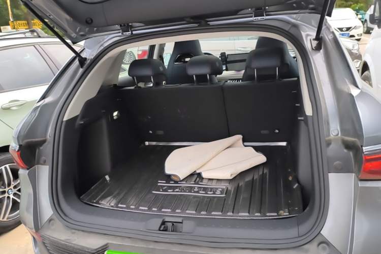 Used BYD Yuan PLUS 2022 510 km Flagship Version Trunk