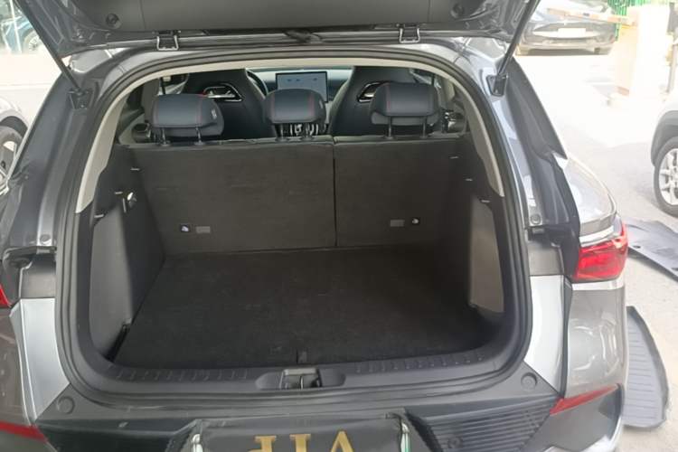 Used BYD Yuan PLUS 2022 510 km Flagship Version Trunk