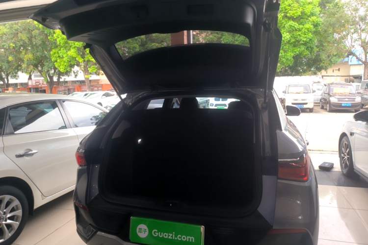 Used BYD Yuan PLUS 2022 430 km Luxury Version Trunk