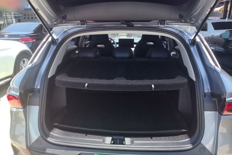 Used BYD Yuan PLUS 2022 510 km Luxury Version Trunk