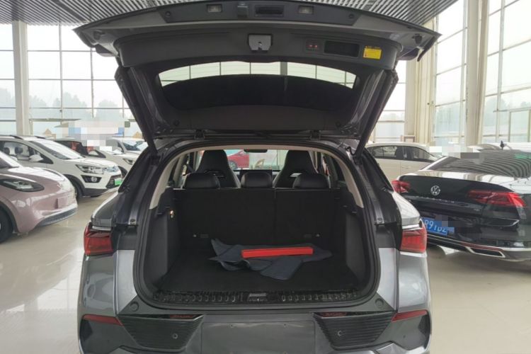 Used BYD Yuan PLUS 2022 510KM Flagship PLUS Trunk