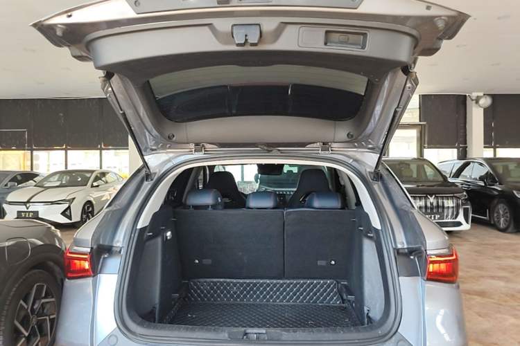 Used BYD Yuan PLUS 2022 510 km Flagship Version Trunk