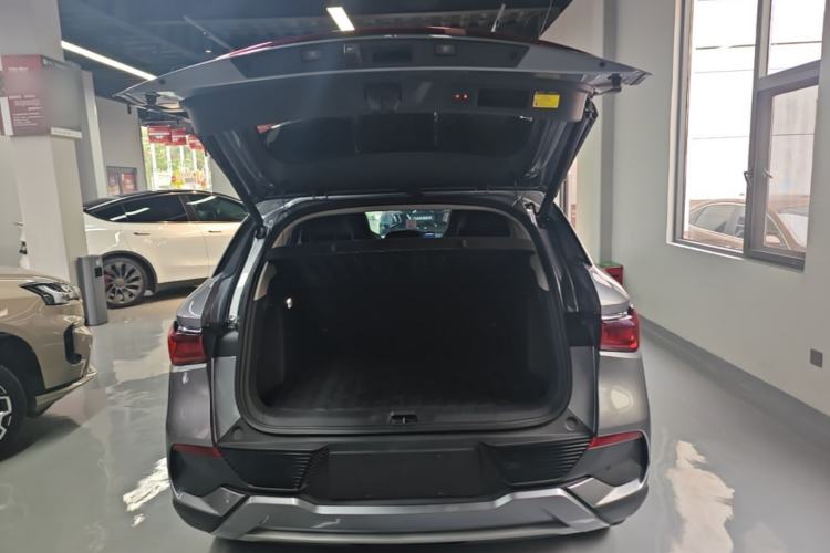 Used BYD Yuan PLUS 2022 510KM Flagship PLUS Trunk
