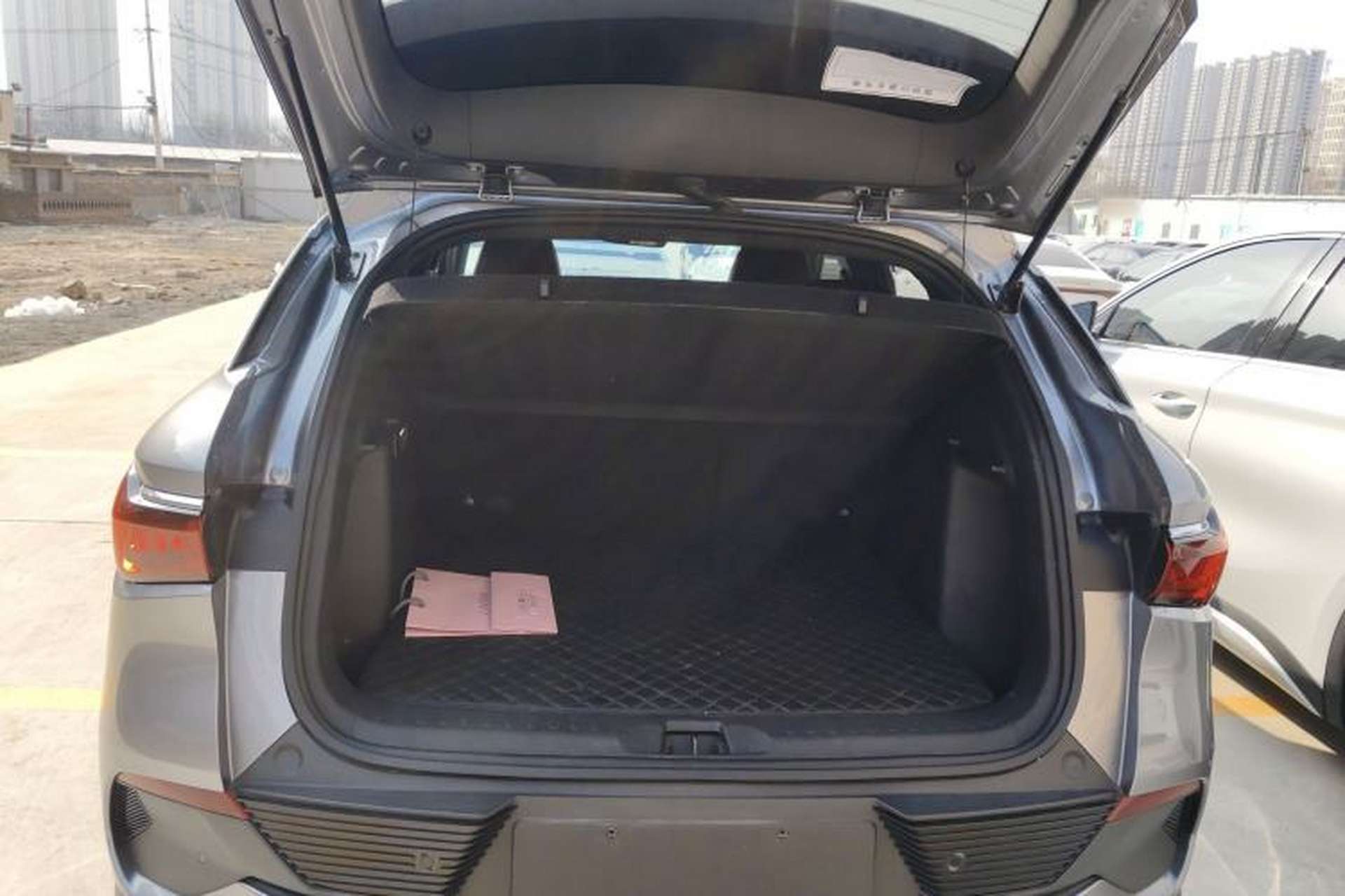 Used BYD Yuan PLUS 2022 510 km Flagship Version Trunk