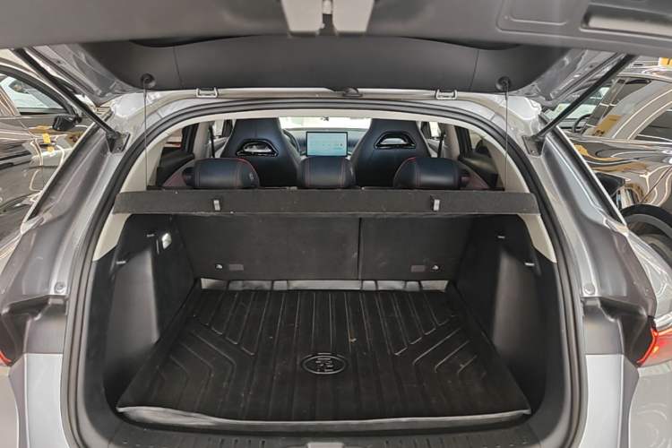 Used BYD Yuan PLUS 2022 430 km Luxury Version Trunk