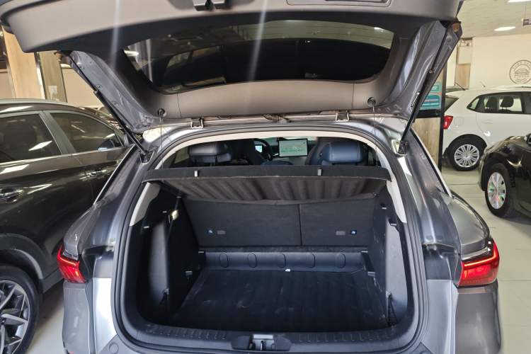 Used BYD Yuan PLUS 2022 430 km Luxury Version Trunk