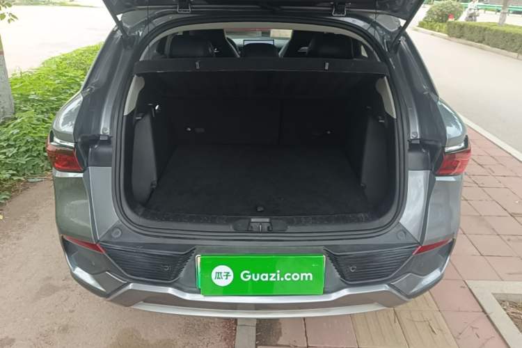 Used BYD Yuan PLUS 2022 430 km Luxury Version Trunk