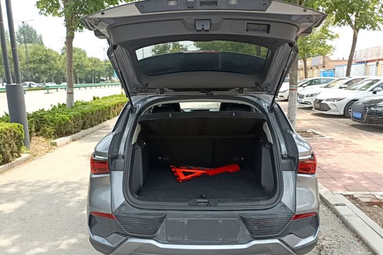 Used BYD Yuan PLUS 2022 430 km Luxury Version Trunk