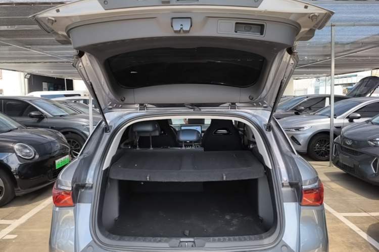 Used BYD Yuan PLUS 2022 510 km Luxury Version Trunk