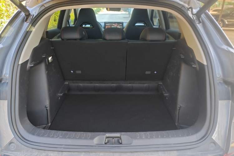 Used BYD Yuan PLUS 2022 510KM Flagship PLUS Trunk