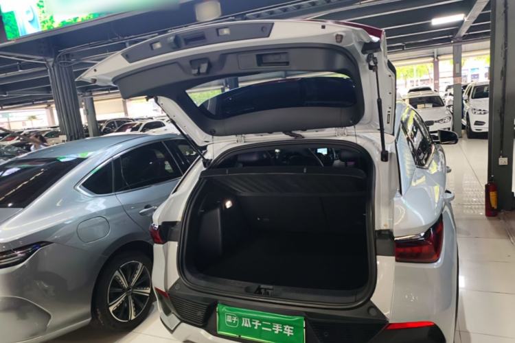 Used BYD Yuan PLUS 2022 510 km Flagship Version Trunk