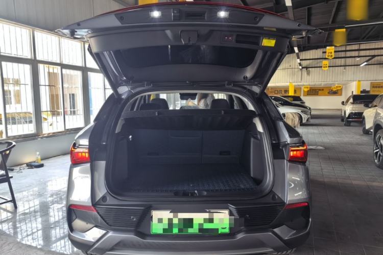 Used BYD Yuan PLUS 2022 510KM Flagship PLUS Trunk