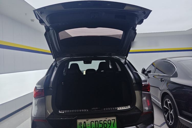 Used BYD Yuan PLUS 2022 510 km Flagship Version Trunk