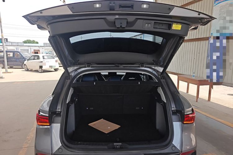 Used BYD Yuan PLUS 2022 510KM Flagship PLUS Trunk