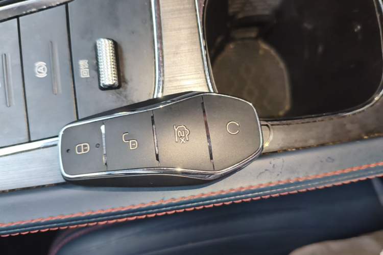 Used BYD Yuan PLUS 2022 510 km Luxury Version Vehicle Key