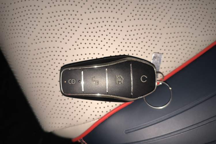 Used BYD Yuan PLUS 2022 430 km Luxury Version Vehicle Key