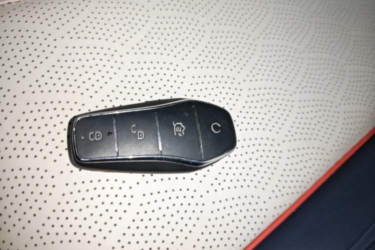 Used BYD Yuan PLUS 2022 510 km Flagship Version Vehicle Key