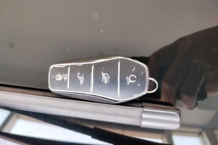 Used BYD Yuan PLUS 2022 430 km Luxury Version Vehicle Key