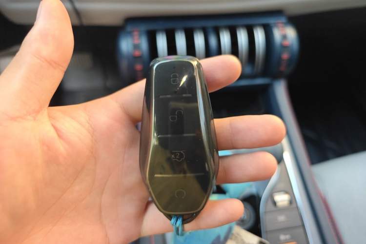Used BYD Yuan PLUS 2022 430 km Luxury Version Vehicle Key