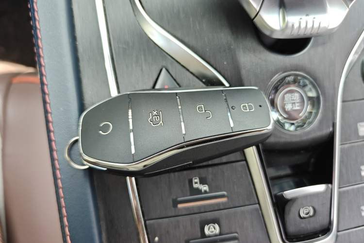 Used BYD Yuan PLUS 2022 510 km Flagship Version Vehicle Key