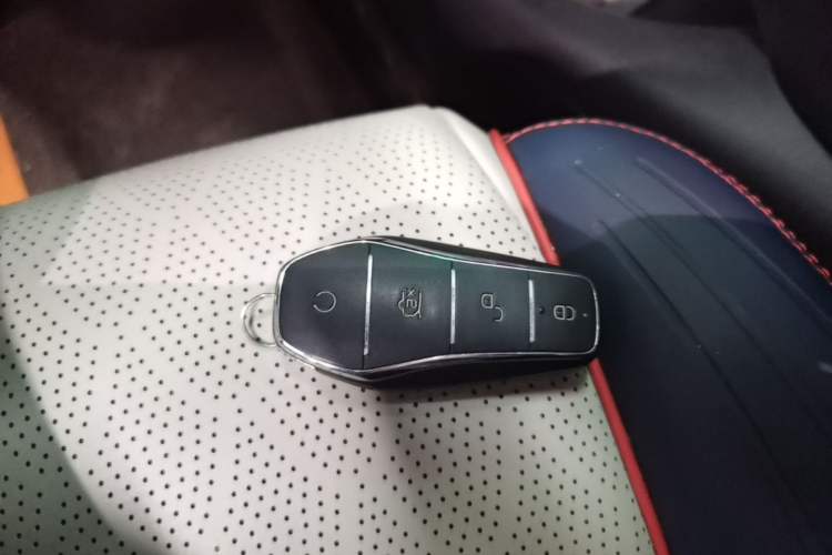 Used BYD Yuan PLUS 2022 510 km Flagship Version Vehicle Key