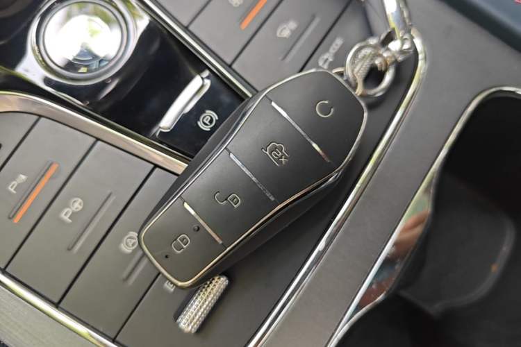 Used BYD Yuan PLUS 2022 510KM Flagship PLUS Vehicle Key