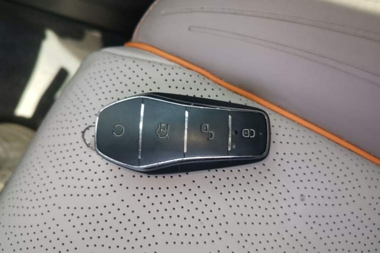 Used BYD Yuan PLUS 2022 510 km Flagship Version Vehicle Key