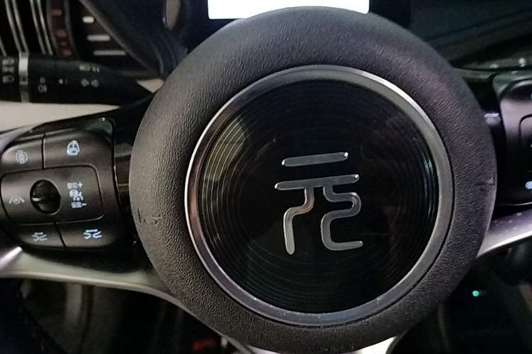 Used BYD Yuan PLUS 2022 510 km Flagship Version Vehicle Key