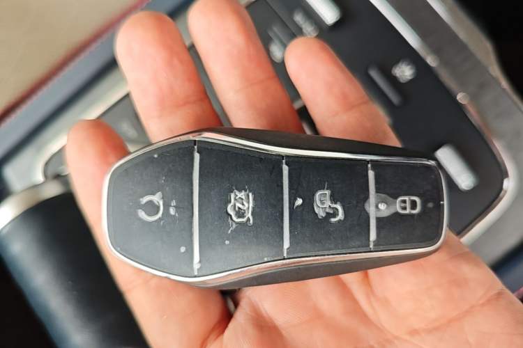 Used BYD Yuan PLUS 2022 510 km Luxury Version Vehicle Key