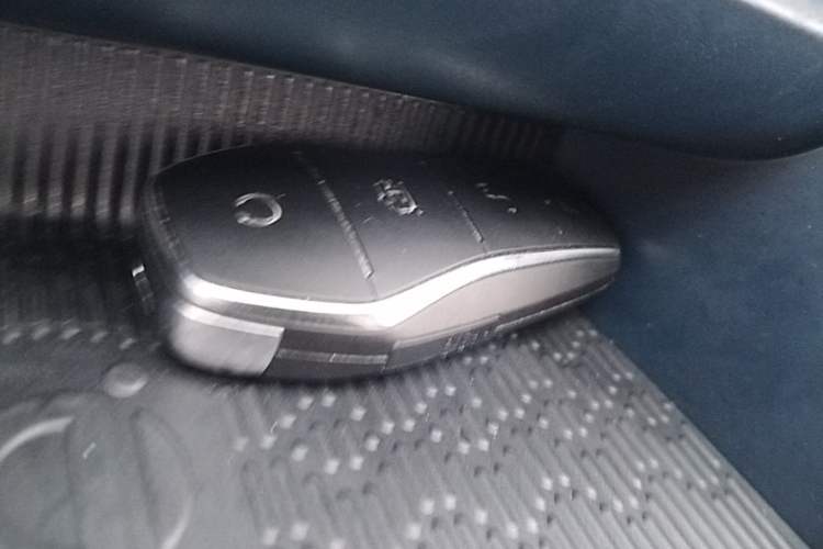 Used BYD Yuan PLUS 2022 430 km Luxury Version Vehicle Key