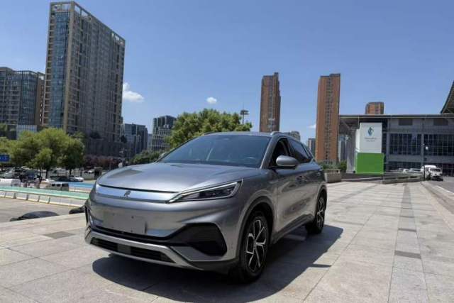 Ojetý BYD Yuan PLUS 2022 430 km Luxury Version