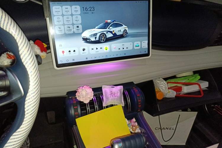 Used BYD Yuan PLUS 2022 430 km Luxury Version Audio And AC Panel