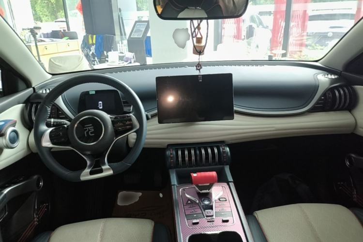 Used BYD Yuan PLUS 2022 510 km Flagship Version Center Console