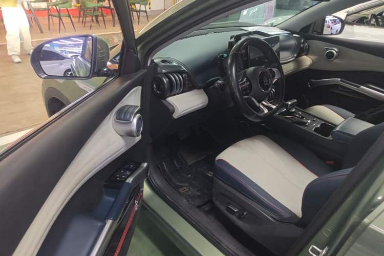 Used BYD Yuan PLUS 2022 430 km Luxury Version Driver Seat