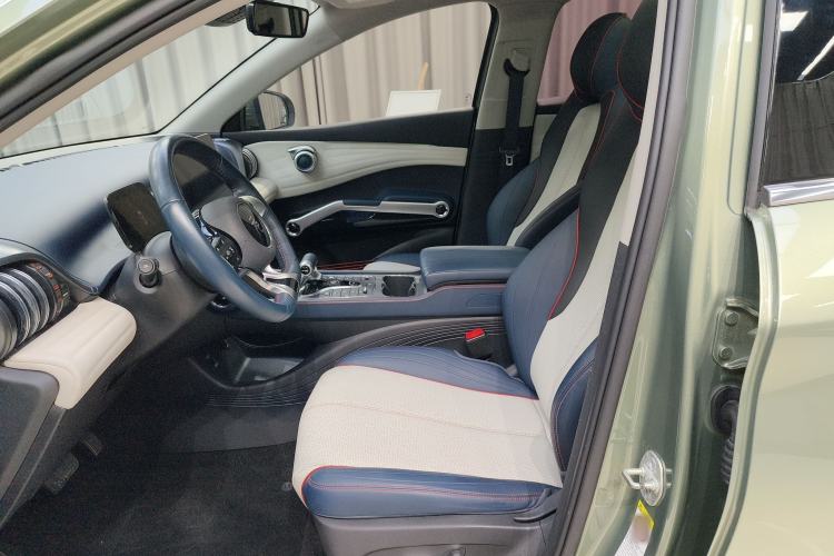 Used BYD Yuan PLUS 2022 510 km Flagship Version Driver Seat