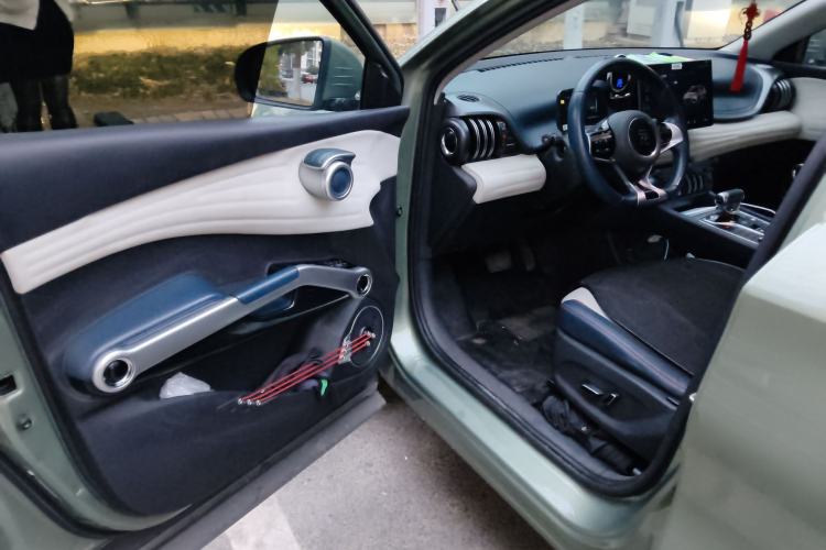 Used BYD Yuan PLUS 2022 430 km Luxury Version Driver Seat
