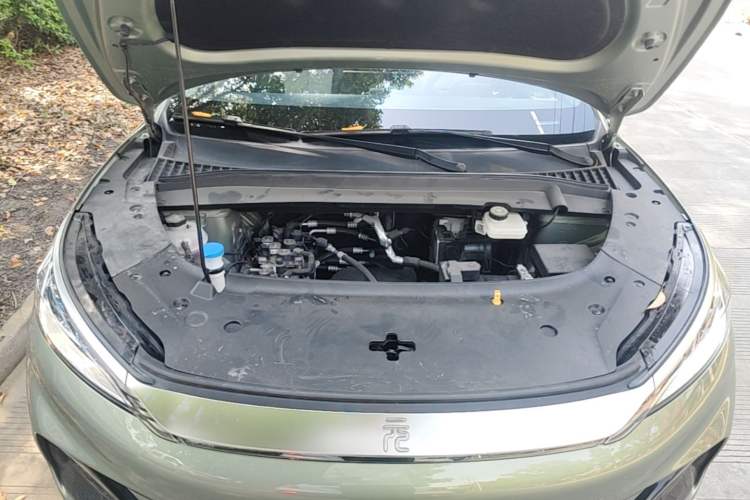Used BYD Yuan PLUS 2022 430 km Luxury Version Engine Bay