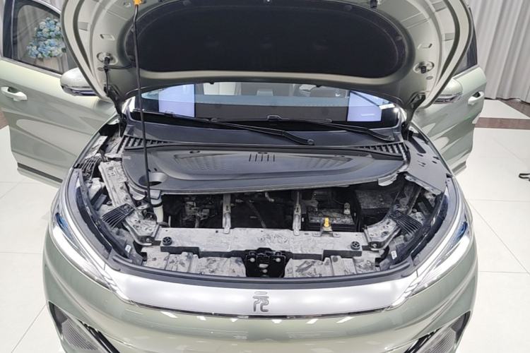 Used BYD Yuan PLUS 2022 510 km Flagship Version Engine Bay