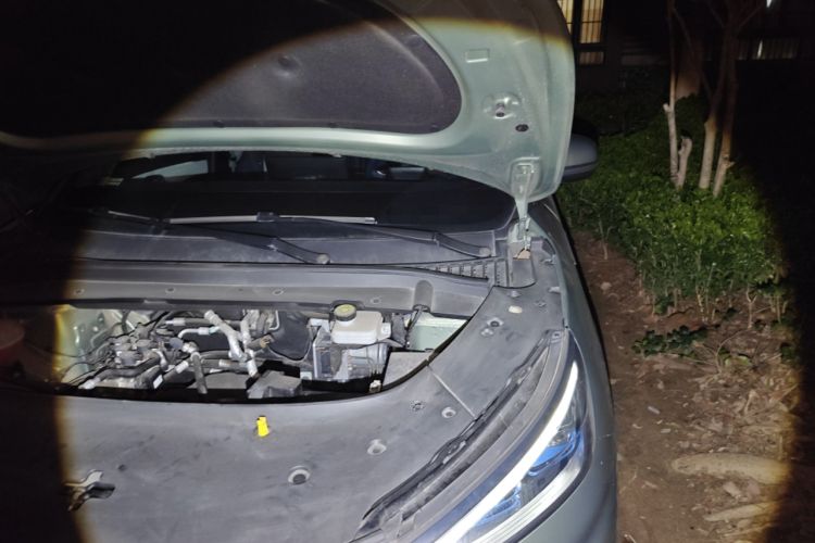 Used BYD Yuan PLUS 2022 430 km Luxury Version Engine Bay Left