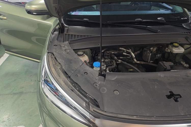Used BYD Yuan PLUS 2022 430 km Luxury Version Engine Bay Right