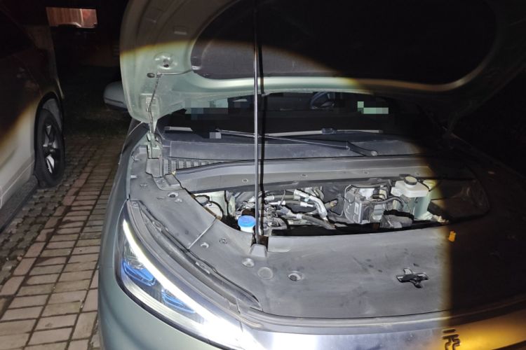 Used BYD Yuan PLUS 2022 430 km Luxury Version Engine Bay Right