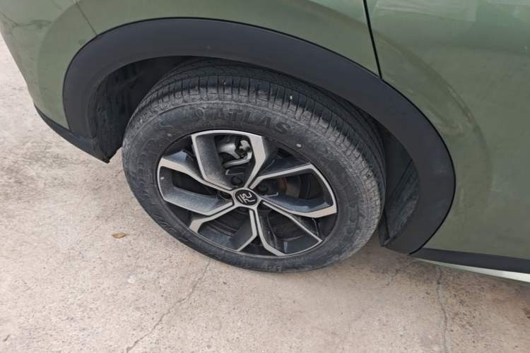 Used BYD Yuan PLUS 2022 430 km Luxury Version Exterior 2